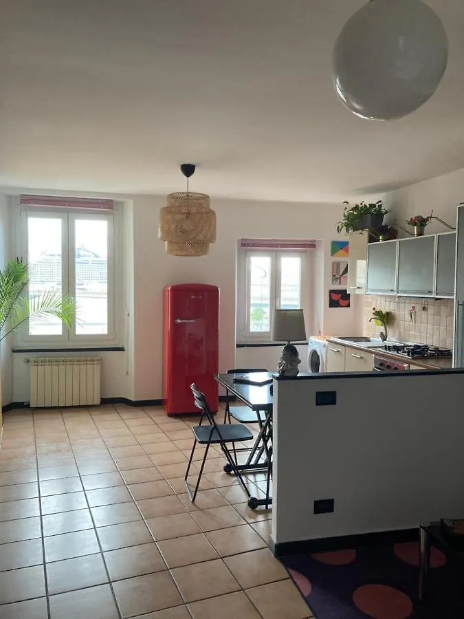 Apartment 80'S Home Genoa